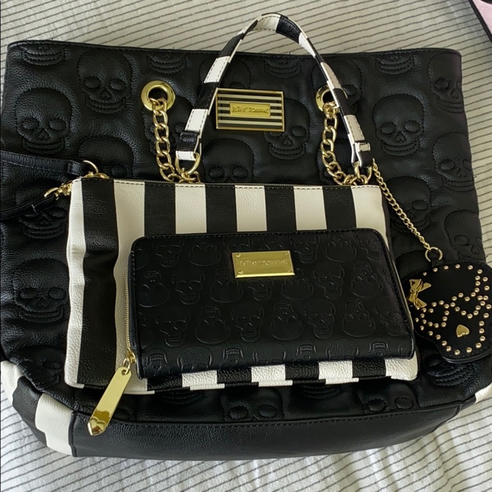SKULL Stitch Purse/wallet set